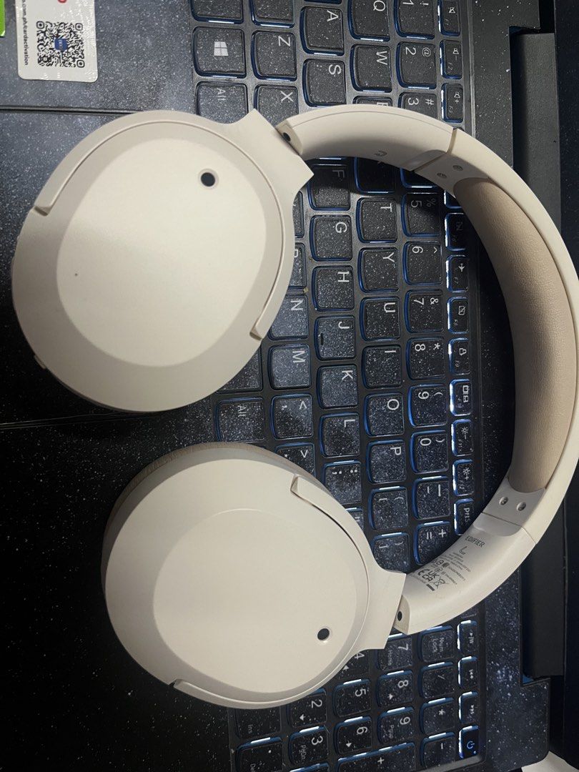 Edifier WH-XB910N Wireless Noise Cancelling Headphones (Category: Headphones & Headsets) located in Quezon City. Submitted by akikekoku (Listing ID 1446288321, Image 2). Description: - Edifier WH-XB910N Wireless Headphones - Active Noise Cancellation (ANC) - Comfortable earcups for extended wear - Foldable design for easy storage and travel - Superior sound quality for music and calls #Edifier #Headphones #NoiseCancellation.