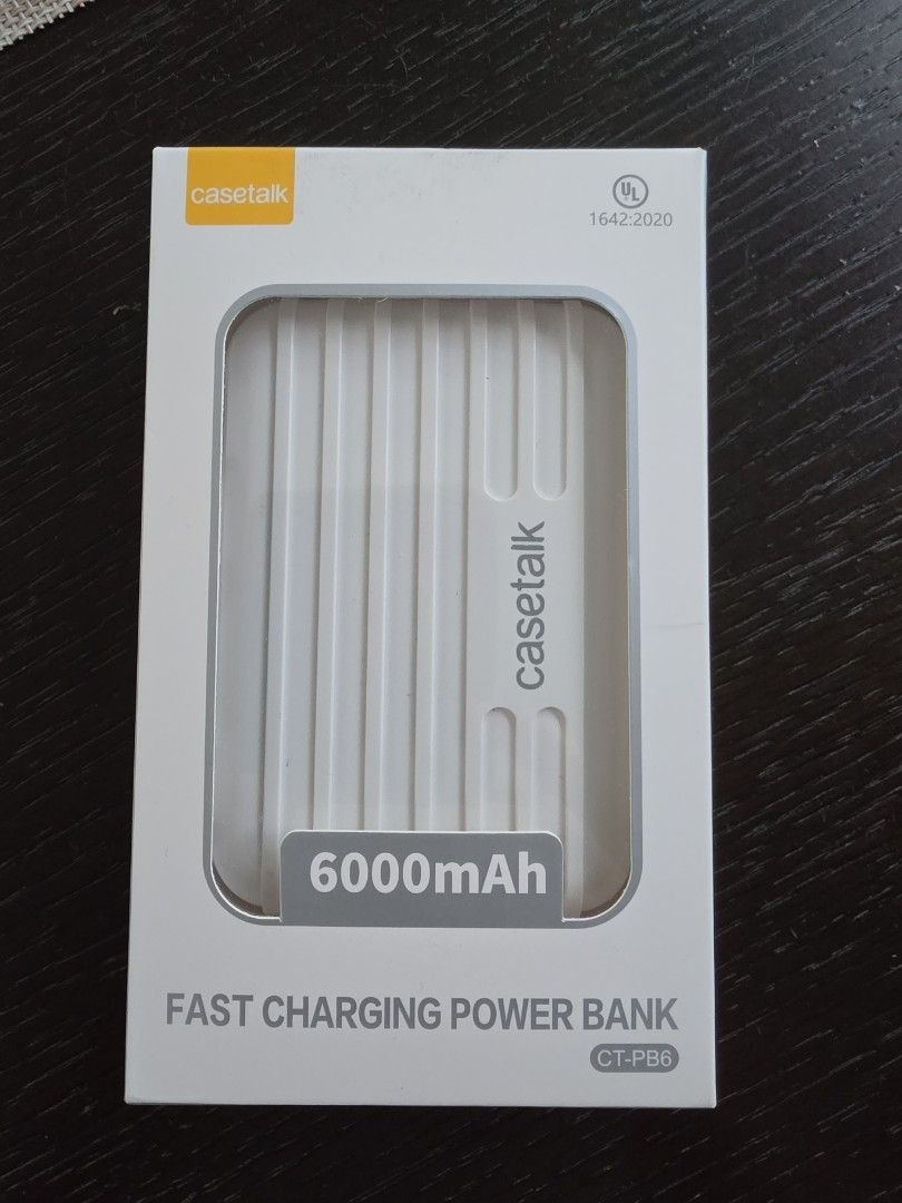 Fast Charging Powerbank 6000 mah (Category: Chargers) located in Paranaque City. Submitted by olxph_238106091 (Listing ID 1446247649, Image 1). Description: Fast charging powerbank 6000 mah.