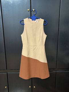 (Kategori: ) berada di . Dikirim oleh mic.wardrobe (ID iklan 1446293447, Gambar 1). Deskripsi: .