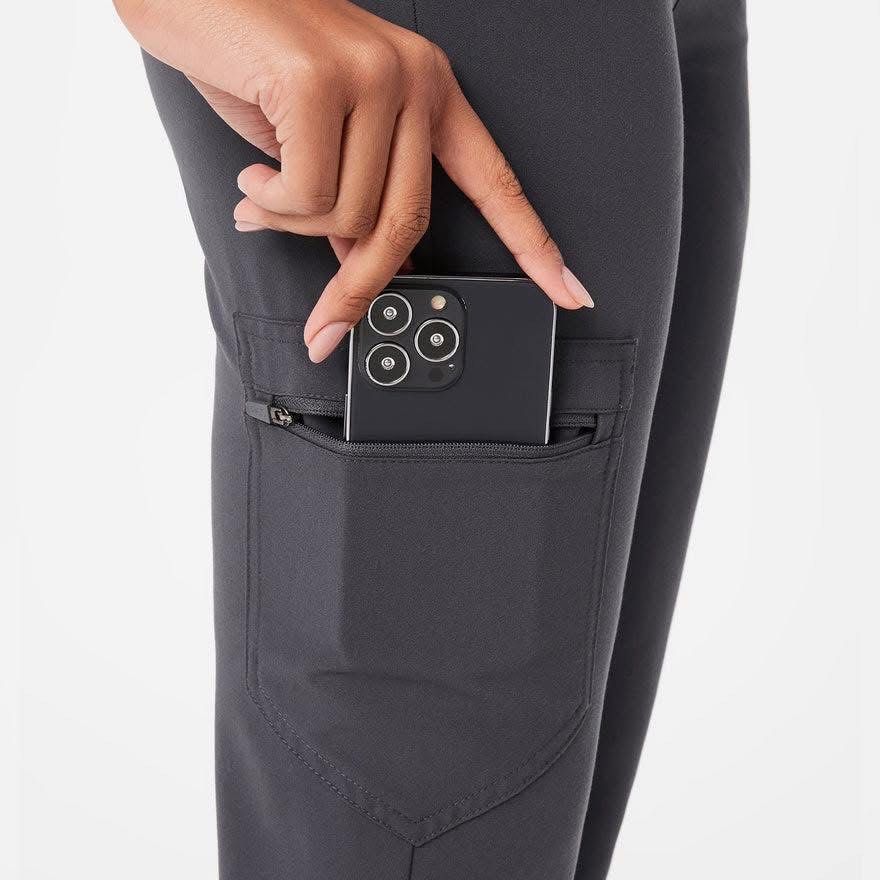 FIGS Scrub Pants Charcoal Grey Jogger Style (Category: Other Bottoms) located in Cagayan de Oro. Submitted by lynnecollection (Listing ID 1446162592, Image 3). Description: Authentic from USA 🇺🇸 FIGS Zamora Jogger Scrub Pants Graphite Gray Red Cord XL Regular Price: ₱1,600 Original Retail Price: $48.00 - $58.00 USD (Approx. ₱2,900.00 ) • Sourced pre-owned directly from the USA. The ₱1,600 price covers everything! No hidden customs duties or int