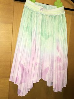 （分類：）位於 。 由 mayfair.always 提交（商品編號 1446284814，圖片 1）。簡介： 。