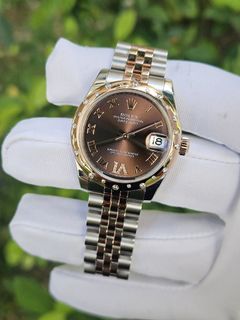 (Category: ) located in . Submitted by 2am.watches (Listing ID 1446321215, Image 1). Description: .