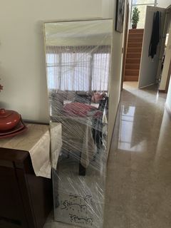(Category: ) located in . Submitted by nazihamana (Listing ID 1446260029, Image 1). Description: .