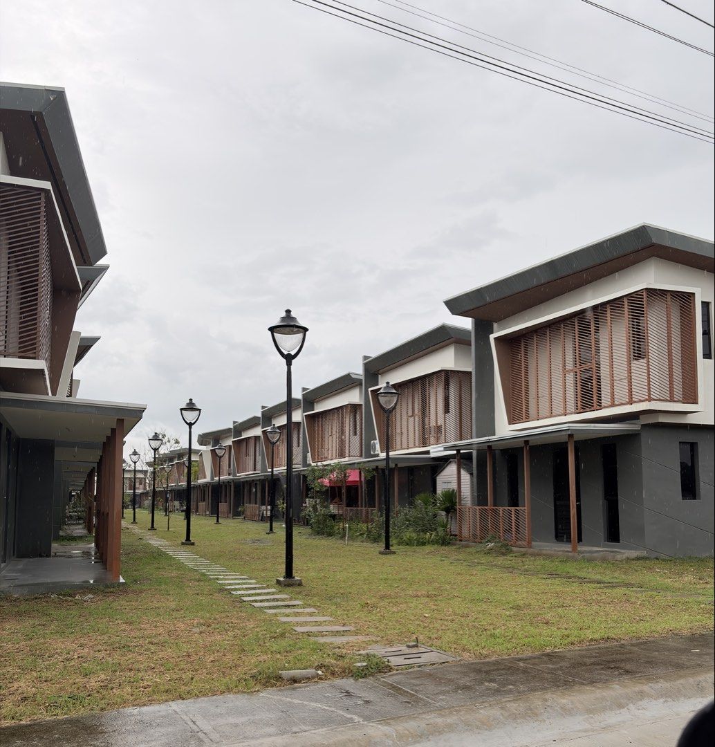 Ajoya Cabanatuan House (Category: House & Lot) located in Mabalacat. Submitted by kvj89 (Listing ID 1446220613, Image 3). Description: For Sale! Ajoya Cabanatuan by AboitizLand ✔️Owner / Seller ✔️2BR house and lot with improvements ✔️Clean title / Ready for transfer ✔️Cash or Bank Financing OK! Pm for more details. .