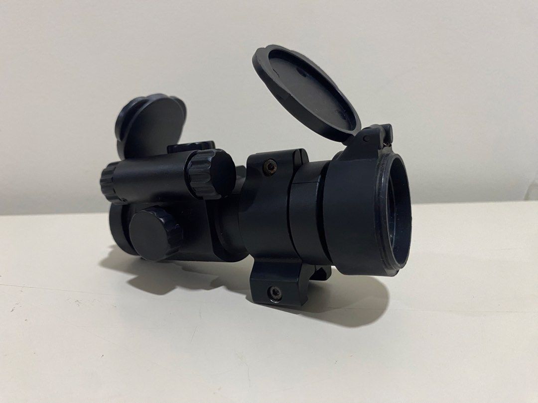 Genuine Tokyo Marui Red Dot Sight Scope | LR44 Powered | Airsoft | Working (Category: Other Sports Equipment and Supplies) located in Santa Rosa. Submitted by toysandusbmg (Listing ID 1446332900, Image 1). Description: Genuine Tokyo Marui Red Dot Sight Scope | LR44 Powered | Airsoft | Working ~ Clear Lenses ~ Item in good condition ~ working condition ~ Good for personal use and collector ~ Please see pictures for details ~ Note : rust is present