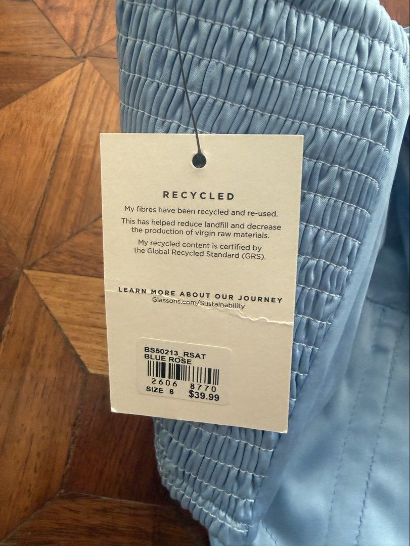 Glassons Blue Off shoulder smocked back top (Category: Sleeveless) located in Makati City. Submitted by blingbinz (Listing ID 1446204044, Image 3). Description: - still has tags - size 6/xs - smocked and stretchable .