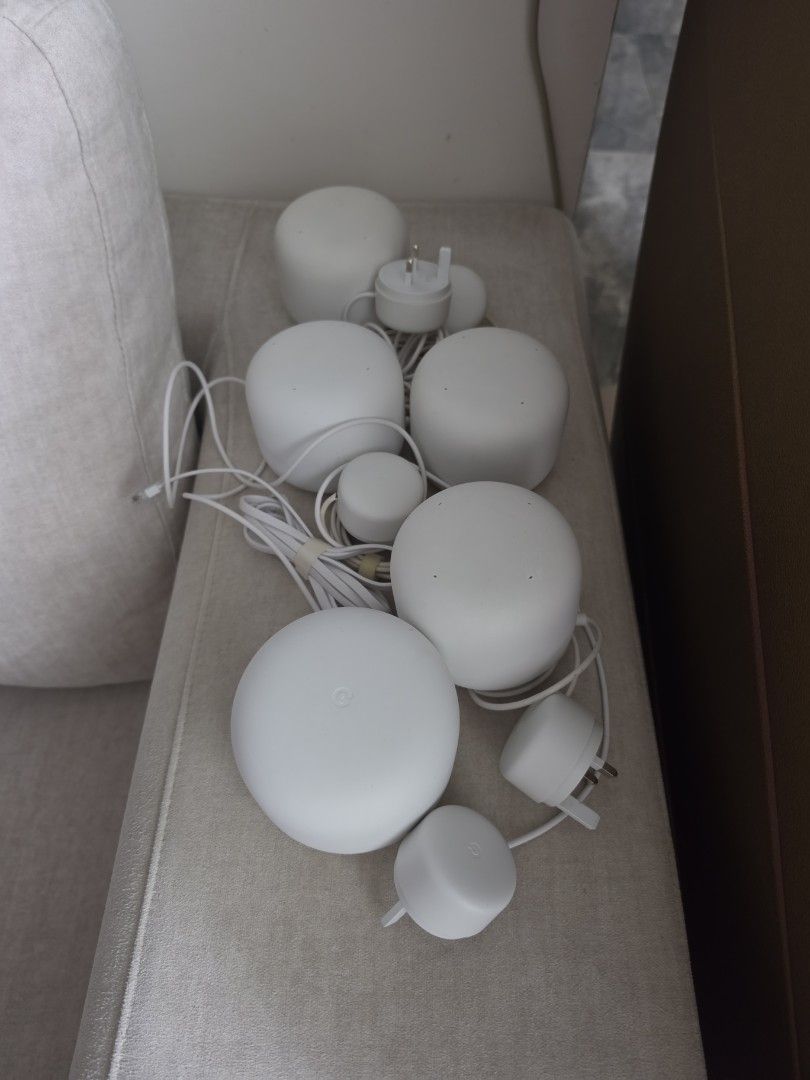 Google Wifi Router with 4 x Wifi Points493994009973893120