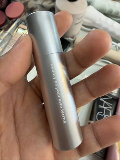 (Category: ) located in . Submitted by destashingmycloset (Listing ID 1446237022, Image 1). Description: .