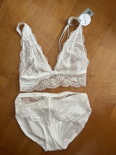 （分類：）位於 。 由 sparklytopaz 提交（商品編號 1446263615，圖片 1）。簡介： 。