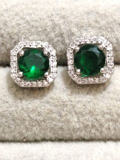 (Category: ) located in . Submitted by allaboutgemsandco (Listing ID 1446226844, Image 1). Description: .