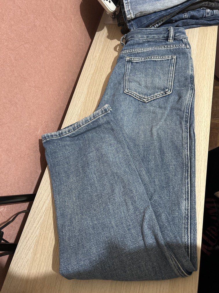 high waist jeans (Category: Jeans) located in Quezon City. Submitted by prelovedthings830 (Listing ID 1446237780, Image 1). Description: .