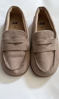 (Category: ) located in . Submitted by yypreloved (Listing ID 1446252442, Image 1). Description: .
