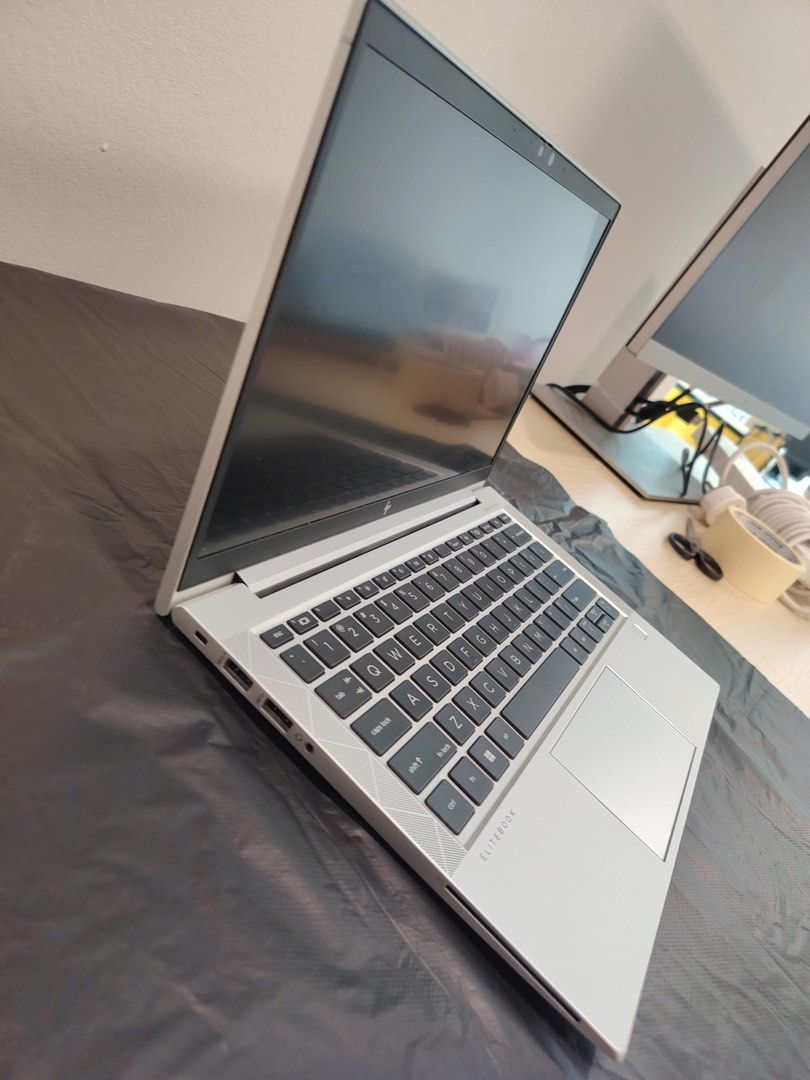 HP EliteBook Laptop G8 830493465528194846722