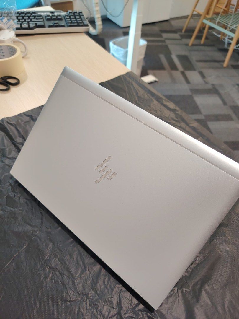 HP EliteBook Laptop G8 830493465528194846723