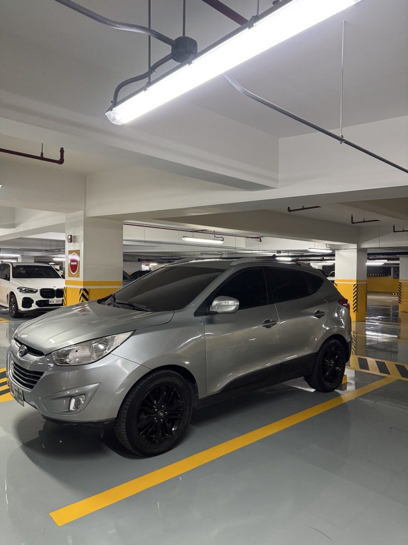 Hyundai Tucson 2.0 CRDi (A) (Category: Used Cars) located in Taguig. Submitted by byebyebabies (Listing ID 1443332741, Image 3). Description: Conplete papers.