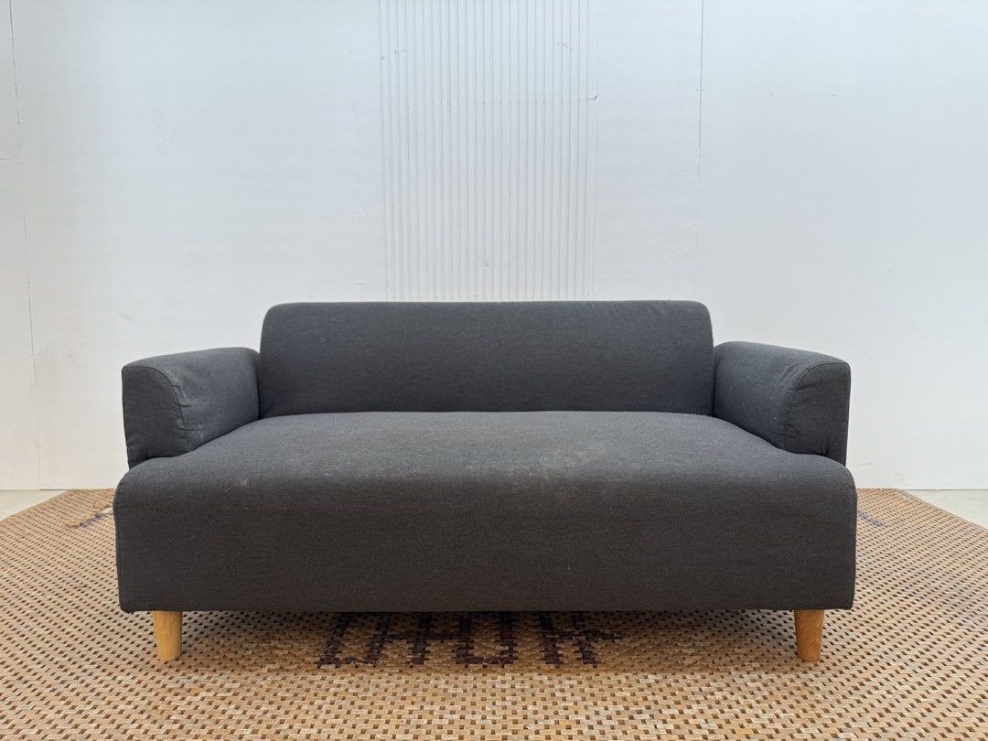 Ikea Hemlingby loveseat sofa (Category: Sofas) located in Quezon City. Submitted by matetdevis13 (Listing ID 1446249871, Image 1). Description: IKEA Hemlingby Loveseat 2-3 Seater Fabric Sofa Price: 8,900 L56.5 x W28 x H27/16.5 In good condition Code MJS29-TJ132.