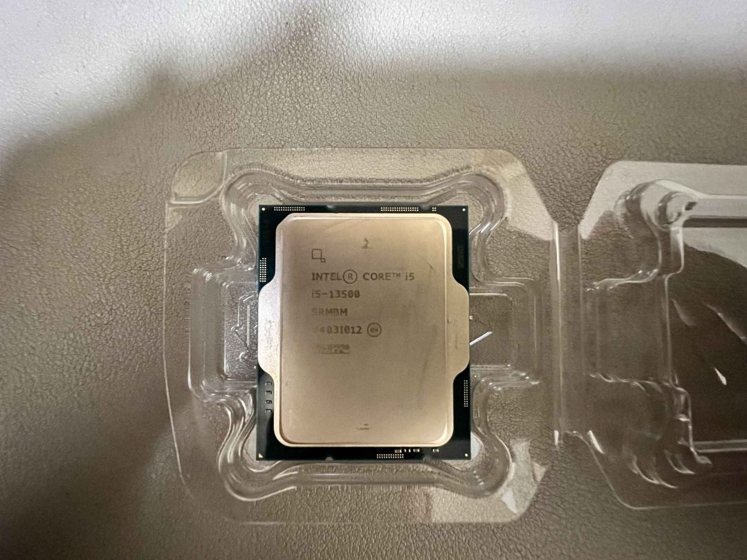 Intel Core i5-13500494131002024273920