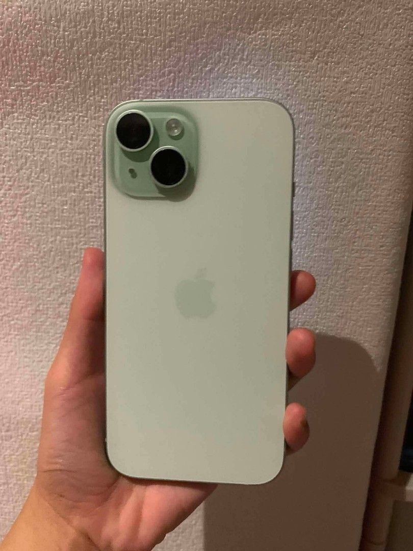 IPHONE 15 GREEN 128GB (Category: iPhone 15 Series) located in Las Pinas. Submitted by happyearth_df9502 (Listing ID 1446216172, Image 1). Description: SALE \SWAP iPhone 15 -green 128GB • Battery Health: 99%🔋 • ZP/A Variant 🇵🇭 • NTC Approved • Factory Unlocked (Openline) •CC 139 • All working • No issues Inclusions: • Case • Charging Cord.