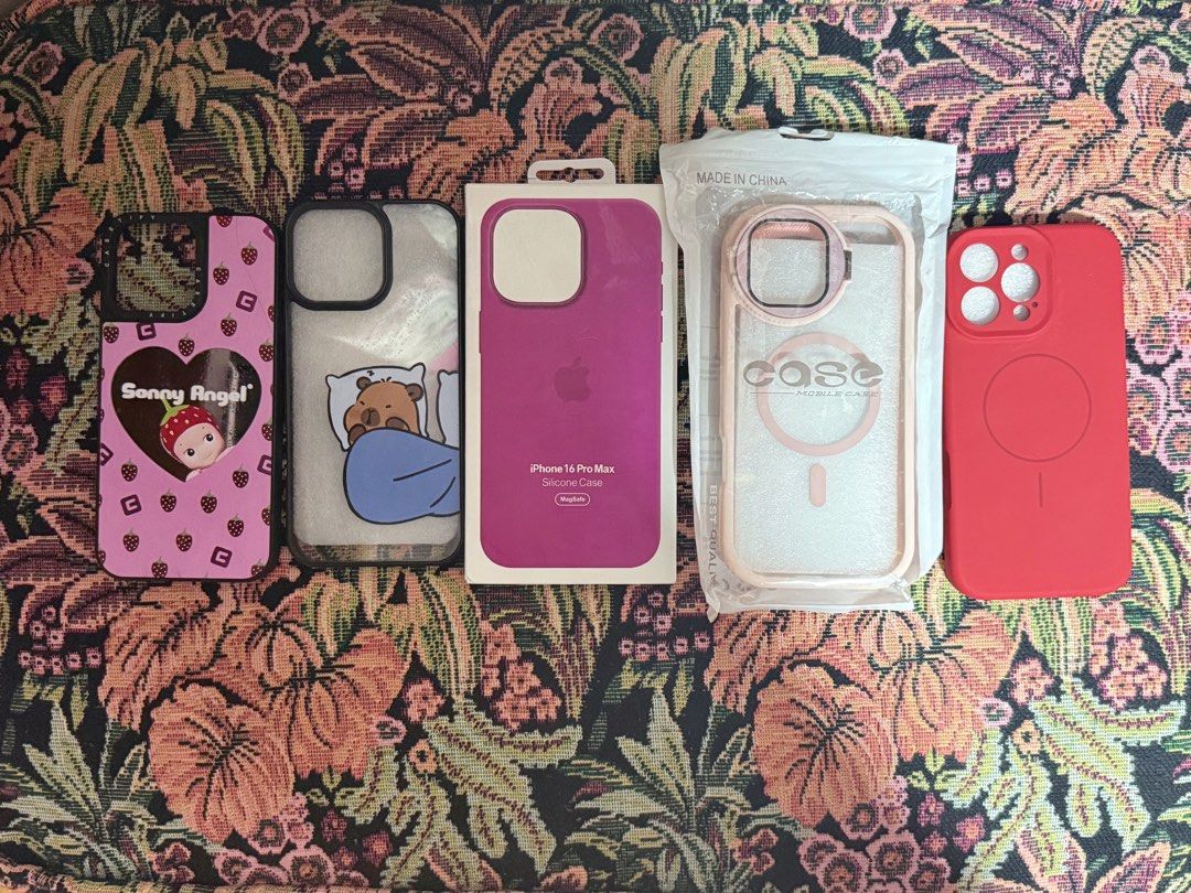 Iphone 16 pro max case bundle (Category: iPhone 16 Series) located in Quezon City. Submitted by cinna_collects (Listing ID 1446295235, Image 1). Description: 16 pro max case bundle .
