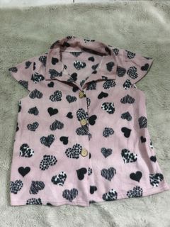 (Category: ) located in . Submitted by vansellclothes (Listing ID 1446278800, Image 1). Description: .