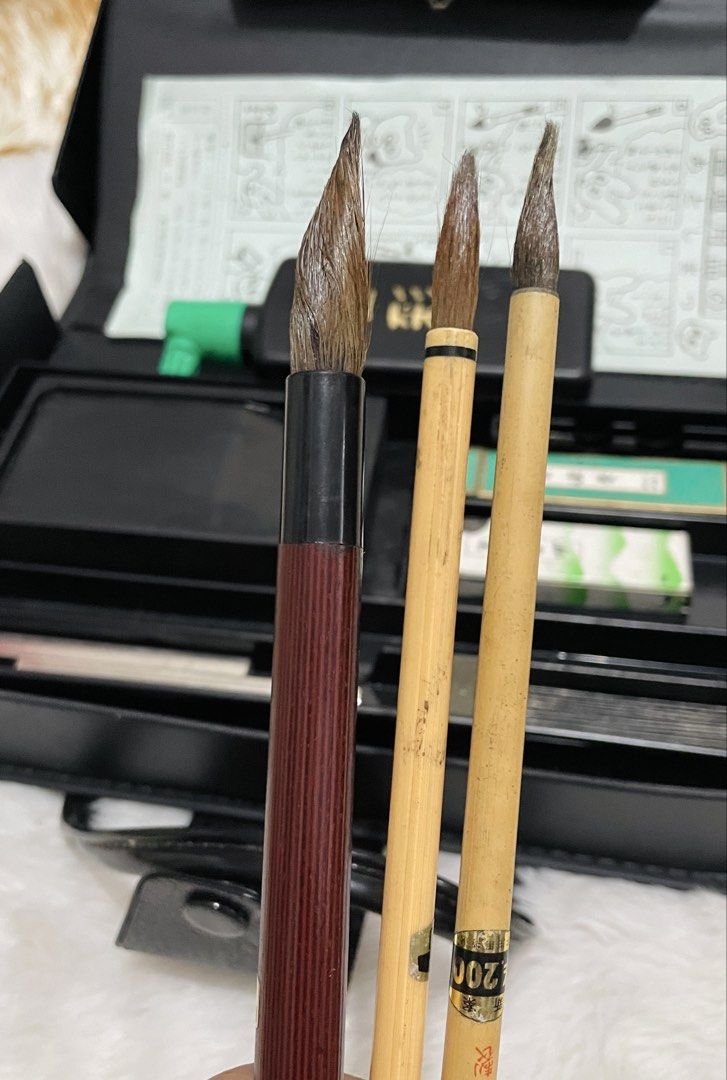 Japanese calligraphy bundle (Category: Craft Supplies & Tools) located in Quezon City. Submitted by sissymissy1527 (Listing ID 1446199919, Image 3). Description: Konti na lang laman ng ink Selling as is where is.