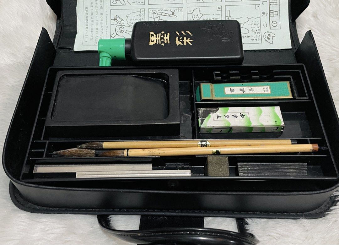 Japanese calligraphy bundle (Category: Craft Supplies & Tools) located in Quezon City. Submitted by sissymissy1527 (Listing ID 1446199919, Image 2). Description: Konti na lang laman ng ink Selling as is where is.