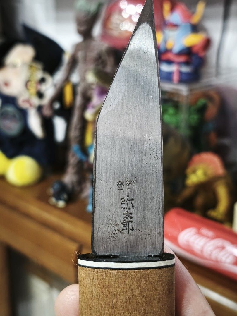 Japanese Crafting Knife (Category: Knives & Chopping Boards) located in Candon. Submitted by ylocos_thrifts (Listing ID 1446308652, Image 2). Description: Japanese Crafting Knife Good Condition.