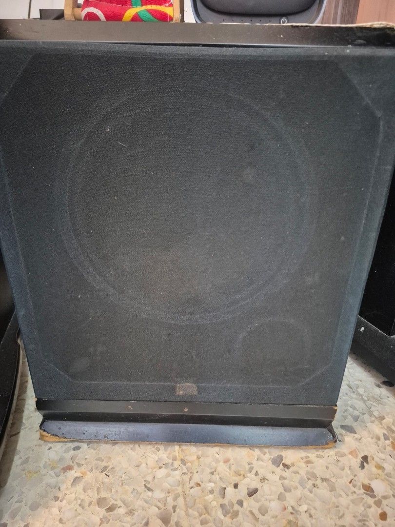 Vintage Active Subwoofer 80 Watts RMS (Category: Soundbars, Speakers & Amplifiers) located in Petaling Jaya. Submitted by nihalj (Listing ID 1446287231, Image 1). Description: -Branded Vintage Subwoofer for sale - Impressive bass despite its appearance - Amplifier Power: 80 Watts RMS - Variable Frequency: 40 Hz - 160 Hz - Frequency Response: 30 Hz - 150 Hz - Features: Power switch, AC in port, speaker outputs, phase switch - Serial Number: 055151