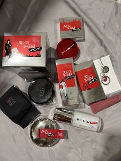 (Category: ) located in . Submitted by velvetvanity (Listing ID 1446296206, Image 1). Description: .
