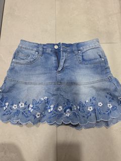 (Category: ) located in . Submitted by adeline.shops (Listing ID 1446311218, Image 1). Description: .