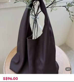 (Category: ) located in . Submitted by oatmilk_latte (Listing ID 1446226826, Image 1). Description: .