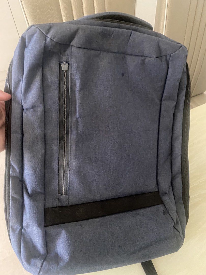 Laptop backpack493748990395043840