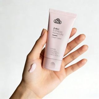 （分類：）位於 。 由 mabelleamie 提交（商品編號 1446182288，圖片 1）。簡介： 。