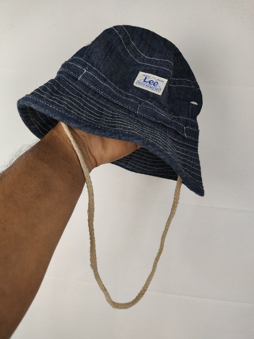 Lee Denim Bucket Hat (Category: Cap & Hats) located in Kota Bharu. Submitted by kainanstore (Listing ID 1446244971, Image 1). Description: Lee Denim Bucket Hat 🔹 Size 19 🔹 Condition 9/10 🔹 Warna Cantik, bebas koyak 🔹 RM50 pos bayar jnt Ws 0145343310 .