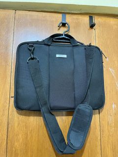(Category: ) located in . Submitted by grace.declutters (Listing ID 1446313578, Image 1). Description: .