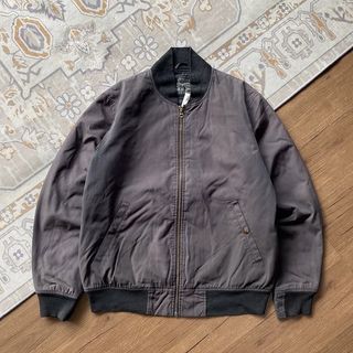(Kategori: ) berada di . Dikirim oleh loficatalog (ID iklan 1446175085, Gambar 1). Deskripsi: .