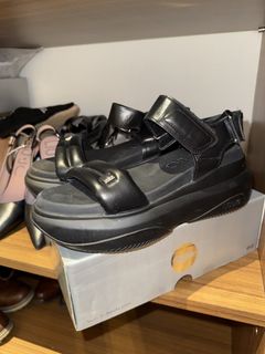 （分類：）位於 。 由 kair888 提交（商品編號 1446250107，圖片 1）。簡介： 。
