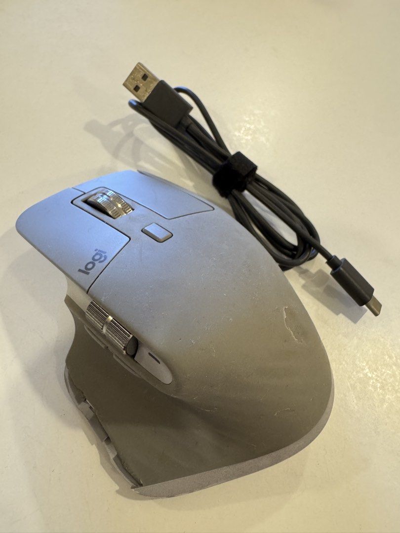 Logitech MX Master 3 Wireless Mouse - Light Grey493593473518807040