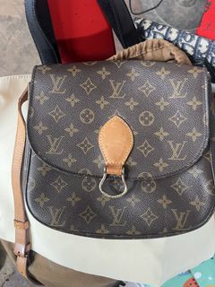 (Category: ) located in . Submitted by luxbag_phhh (Listing ID 1446191300, Image 1). Description: .