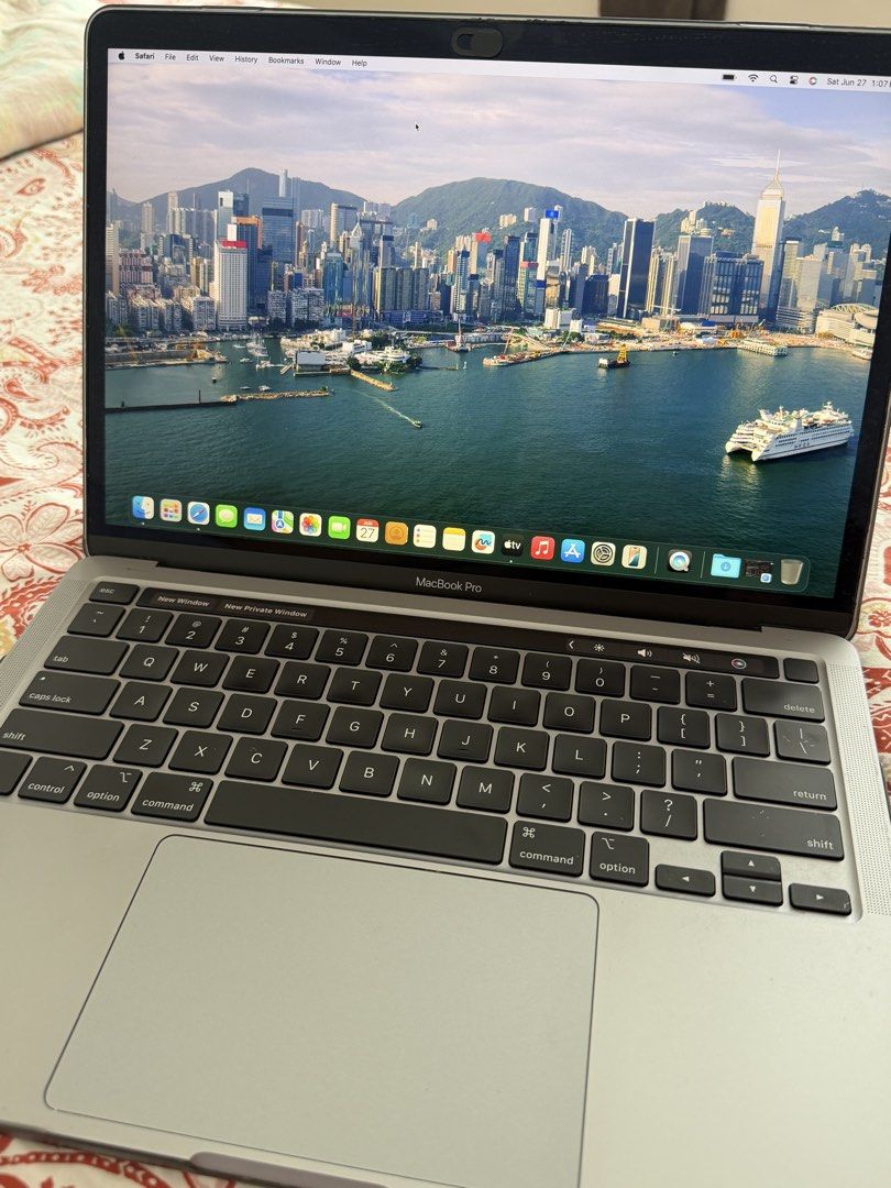 MacBook Pro 13-inch 2020 Intel Core i5 8GB RAM 256GB SSD