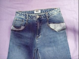 (Category: ) located in . Submitted by happyfish-3021c0 (Listing ID 1446184958, Image 1). Description: .