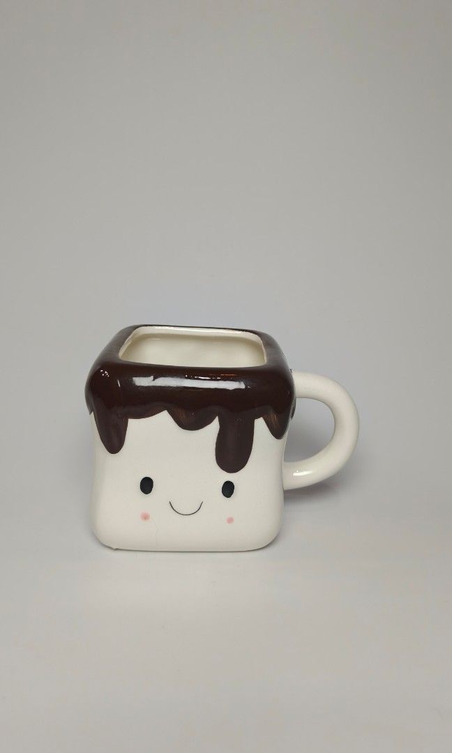Marshmallow mug (Category: Coffee & Tea Tableware) located in Cavite. Submitted by phtmt (Listing ID 1446293622, Image 1). Description: .