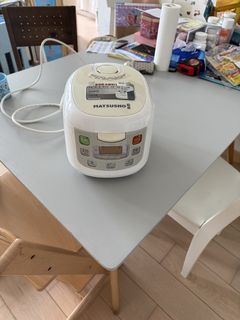 （分類：）位於 。 由 egginess123 提交（商品編號 1446204055，圖片 1）。簡介： 。
