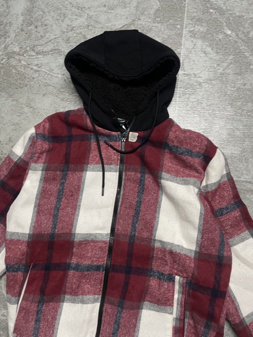 Men's Plaid Bomber Jacket with Black Hood (Category: Coats, Jackets and Outerwear) located in Manila. Submitted by rayne2thrift (Listing ID 1446317567, Image 3). Description: - Stylish plaid bomber jacket - Color: Burgundy, white, and dark blue plaid - Black hood with cozy sherpa lining - Full zipper closure - Ribbed cuffs and hem for a snug fit - Ideal for everyday casual wear.