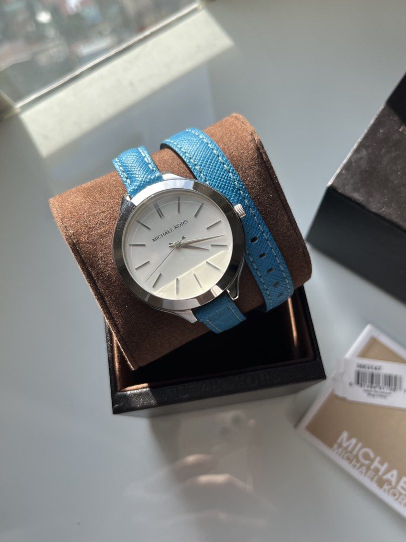 Michael kors watch (Category: Women's Watches) located in Taguig. Submitted by clutterco (Listing ID 1446244347, Image 1). Description: 💯 Authentic Price is negotiable, send your best offer! 📦 Shipping Options: • Lalamove: Pay upon pickup • J&T Express: Payment required before shipping Got questions? Feel free to message me anytime! 😊 ♡ clutter.co .