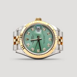 (Category: ) located in . Submitted by pengkweewatches (Listing ID 1446241309, Image 1). Description: .