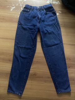 (Category: ) located in . Submitted by NotYetDressed (Listing ID 1446171497, Image 1). Description: .
