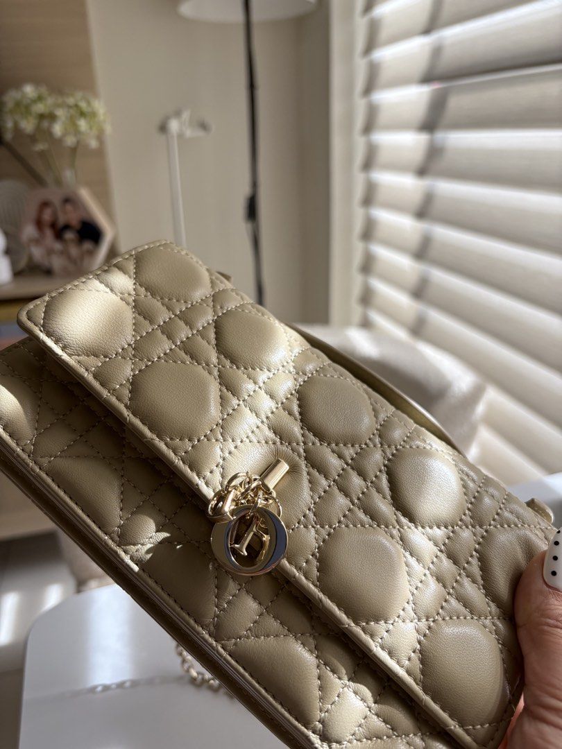 My Dior Mini Bag (Category: Luxury Bags & Wallets) located in Manila. Submitted by vinzarmand37061 (Listing ID 1446210753, Image 2). Description: Used 1x only! Message me for more details Pick up at: Lumiere, Pasig.