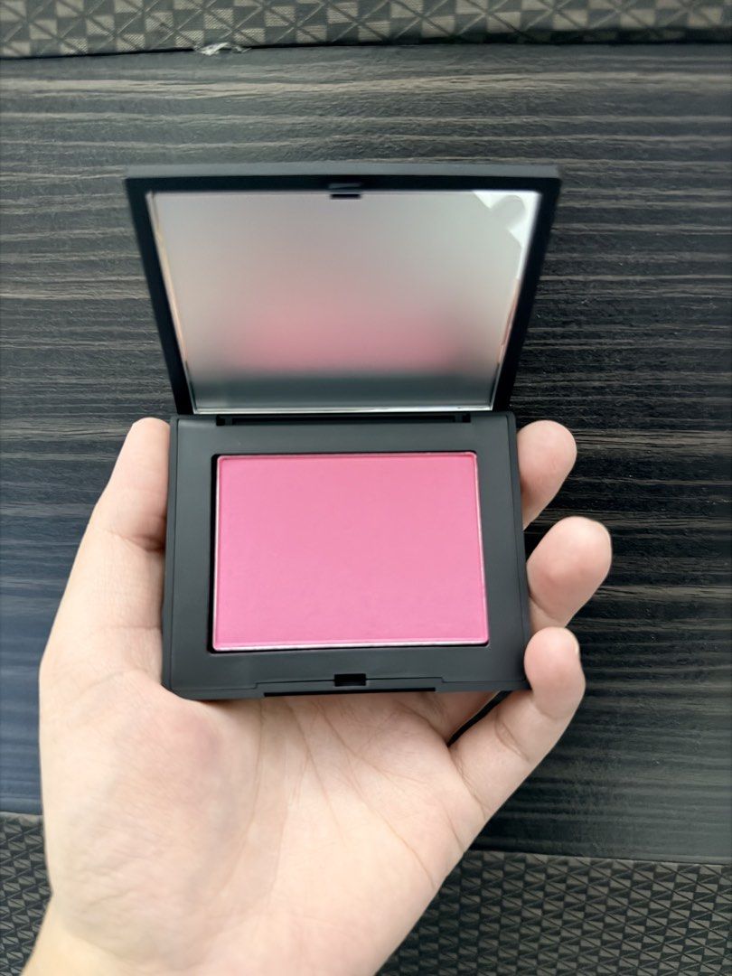 Nars Blush Code Dominant (Category: Makeup) located in Jitra. Submitted by cypaaaaaaaaaaaa (Listing ID 1446166779, Image 1). Description: ✅ Blusher ✅ Normal Price RM180 ✅ New ✅ Code - Dominant ✅ Full size.