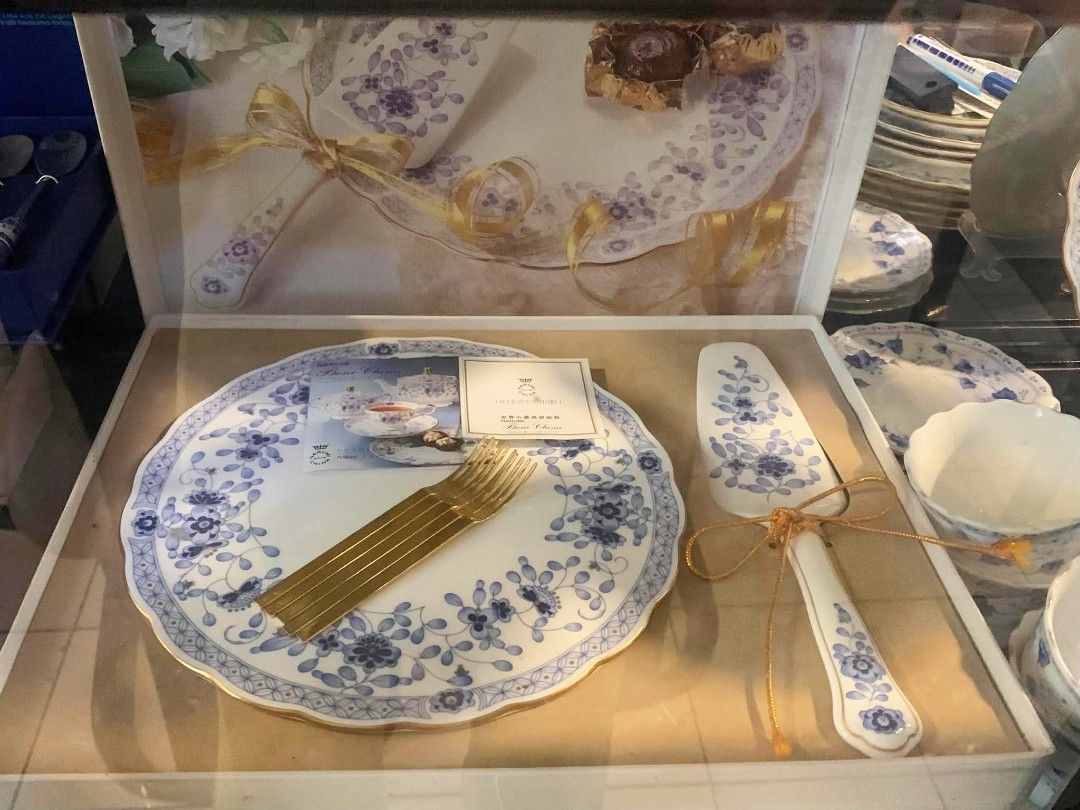 Narumi Milano (Category: Coffee & Tea Tableware) located in Baguio. Submitted by rustyribbon (Listing ID 1446246400, Image 2). Description: Interest check Narumi Milano Collection not used- displayed only, some with og boxes per set or take all dm for prices (pls expect it to be a bit pricey po kasi not from surplus) .